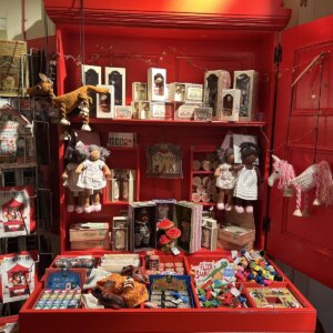 Benjamin Pollock's Toyshop