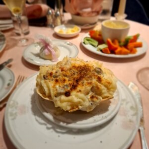 Oslo Court Restaurant