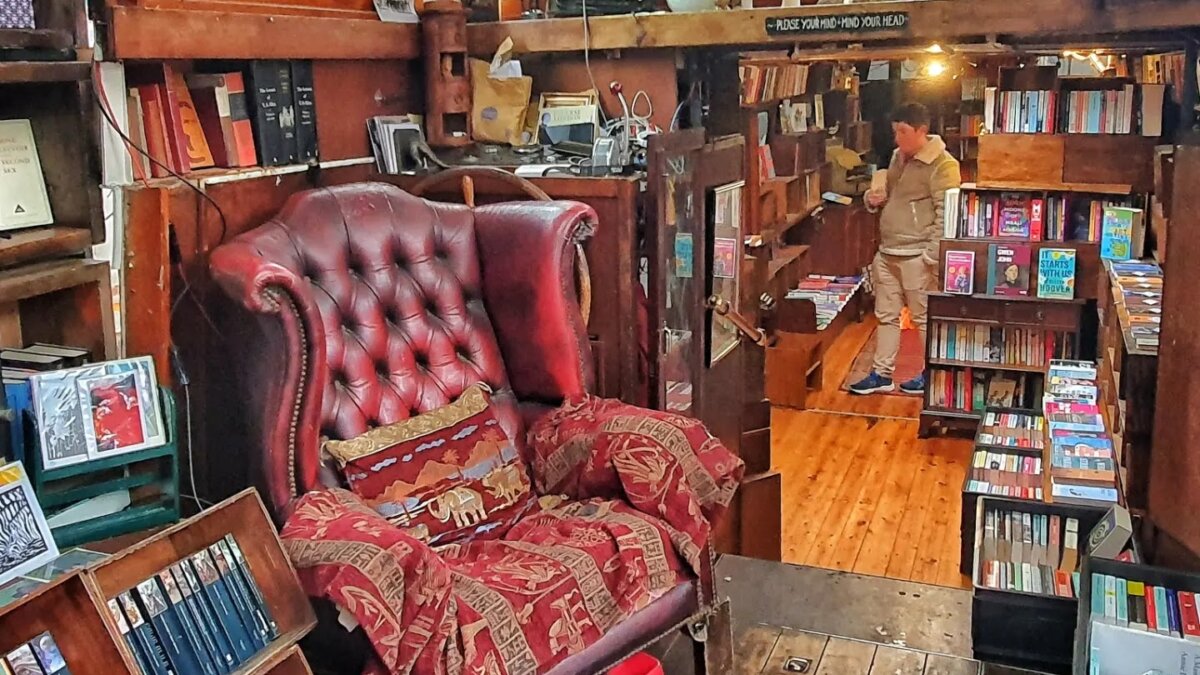 Word On The Water - The London Bookbarge