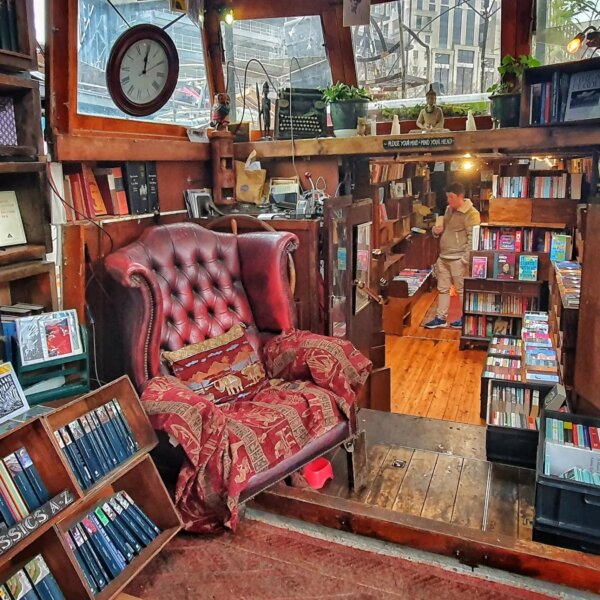 Word On The Water – The London Bookbarge